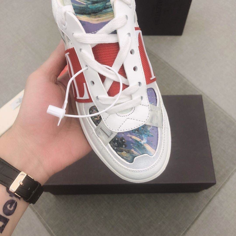 Valentino Sneakers